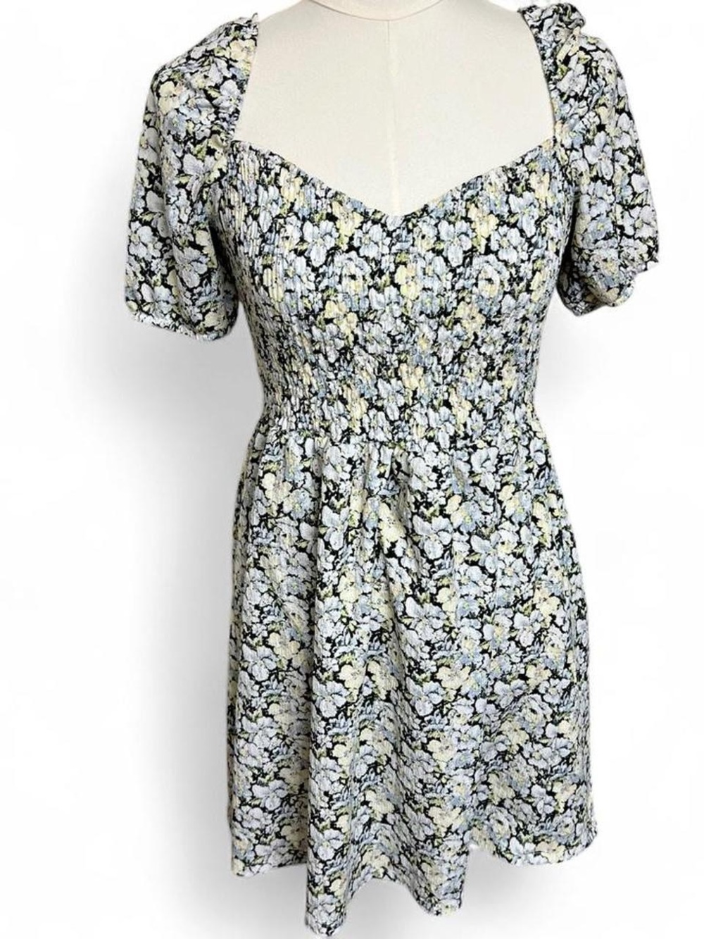 Pastel blue floral spring short sleeve dress boho cottage core fairy H&M euro